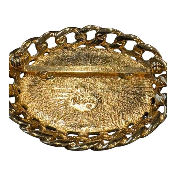 Napier Marked Vintage 80’s Faux Pearl Cabochon Gold Filagree JB5 - Picture 6 of 6